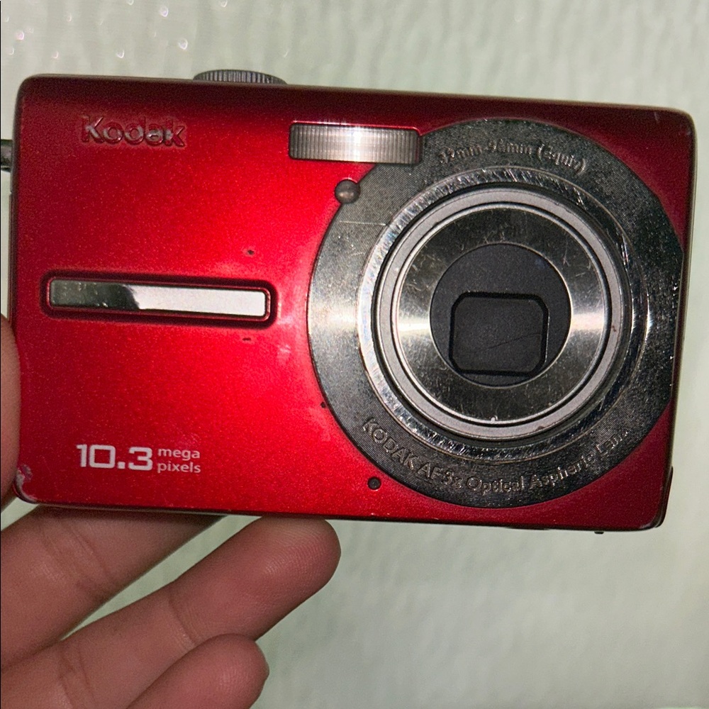 Kodak Vibrant Red Digital Camera